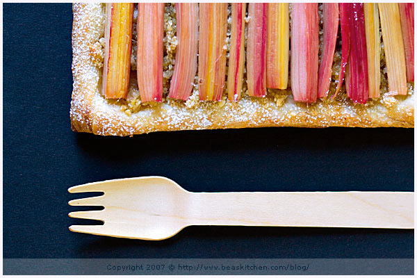 rhubarb ginger vanilla tartlet tart