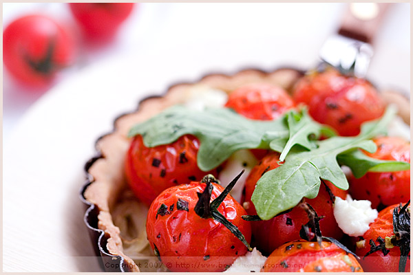 food stying tartine gourmande fennel cherry tomato tartlet balsamic crust