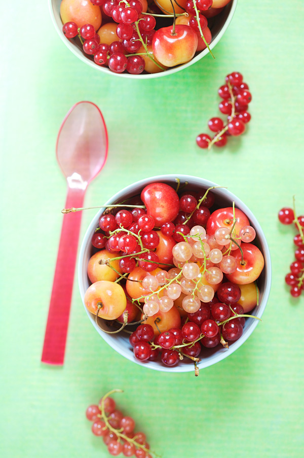 Rainier cherry red currant crumble