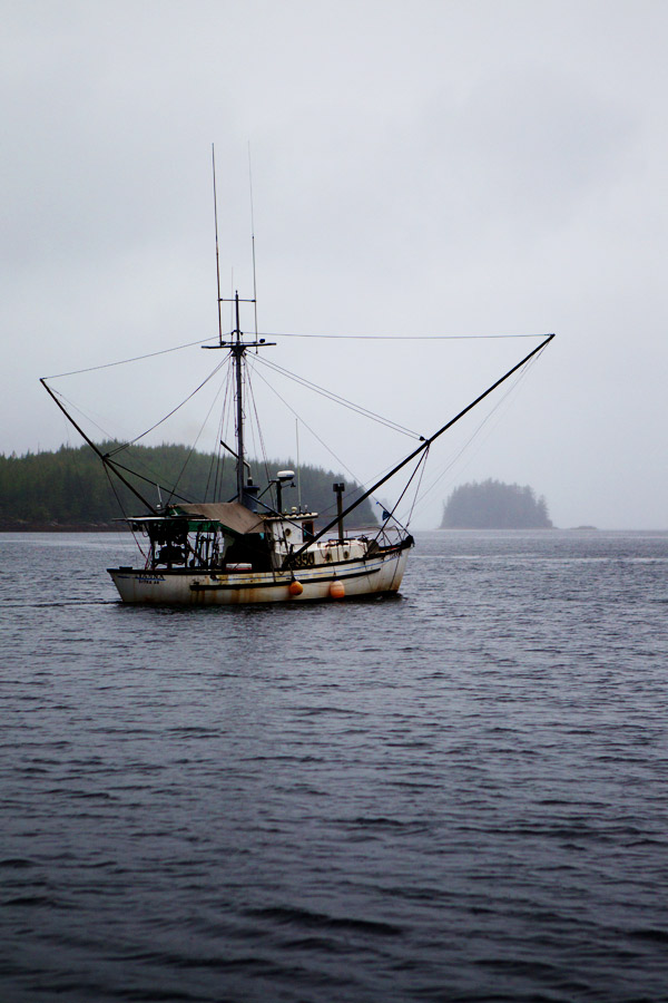 commercial fishing boat alaska