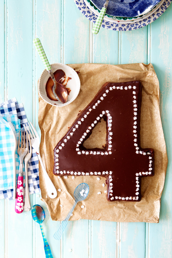 gluten free chocolate birthday cake children